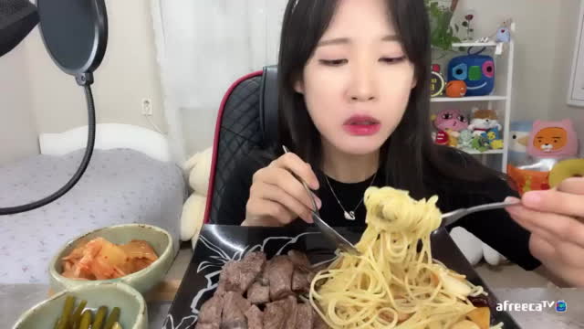 캐치 신입여캠 알리오 스테이크 쿡방 앤 먹방 SOOP VOD