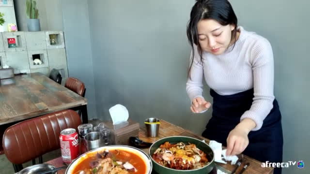 클립 여수여행ㄱ맛집먹방ㄱㄱ여캠 칵튜브 아프리카tv Vod 