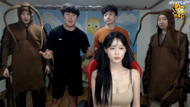 [클립]BJ 가능성없으면 방송 접어라 레전더리 여캠 박아진 왔습니다 | SOOP VOD