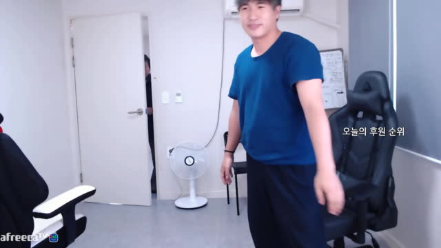 [클립]할 말이 많네요.. 오늘 퍼전드 컨텐츠갑니다 이~리야 부천 갓성은 | SOOP VOD