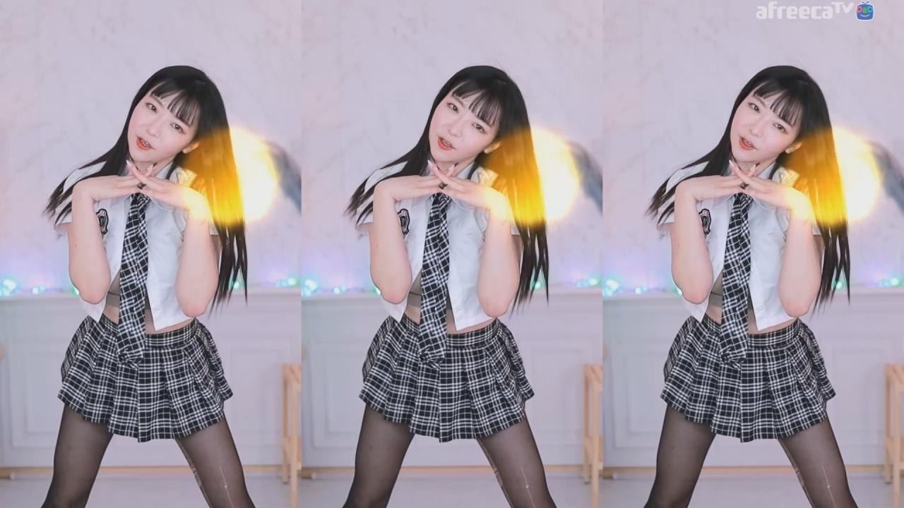 BJ하늘이♥ - LOVE DIVE (IVE) | 아프리카TV VOD